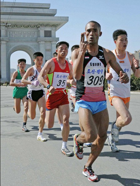 조선 '태양절' 기념해 마라톤경기대회 거행