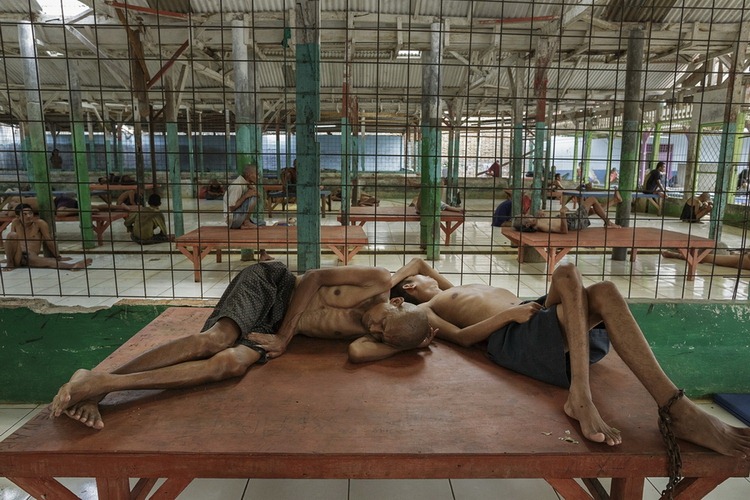 감금된 인도네시아 정신질병환자들[포토]