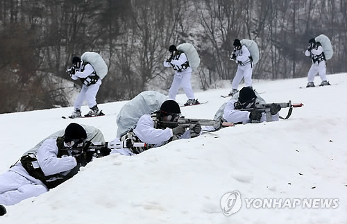 사진으로 보는 한국 륙군특전대 동계극한훈련