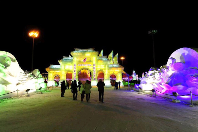 연길장백산국제빙설관광축제 풍경延吉长白山国际冰雪旅游节风景