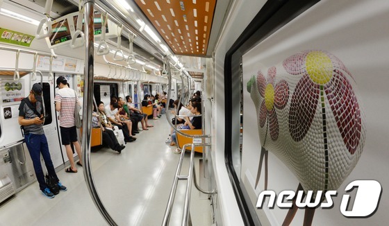 서울지하철 3호선, '이동미술관'으로 변신