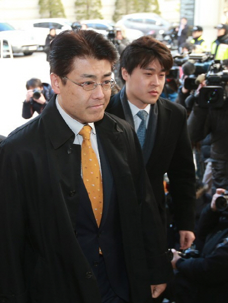 한국법원 '박근혜 대통령 명예훼손' 일본기자에 무죄판결