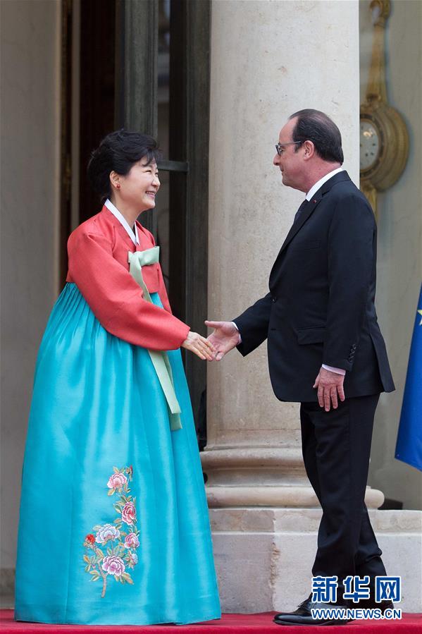 프랑스 대통령 올랑드, 한국 대통령 박근혜 회견