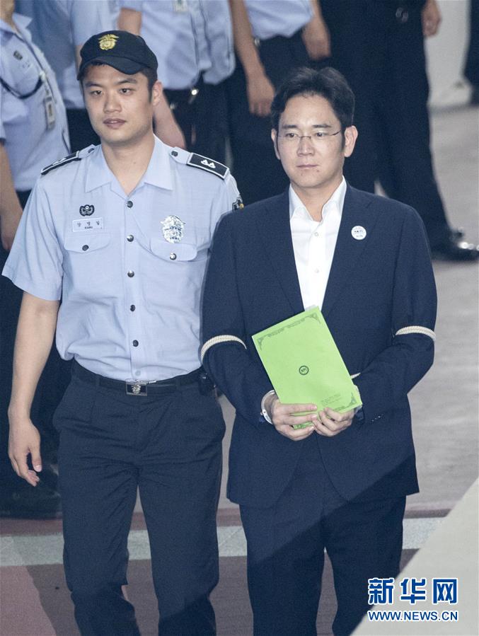 한국 검찰, 삼성전자 부회장 리재용에게 12년 구형 건의