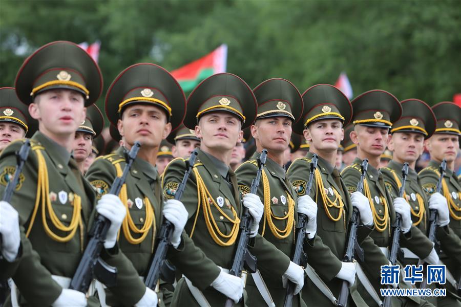 벨라루시 독립일 열병식 개최, 해방군 의장대 처음으로 초청받아 참가