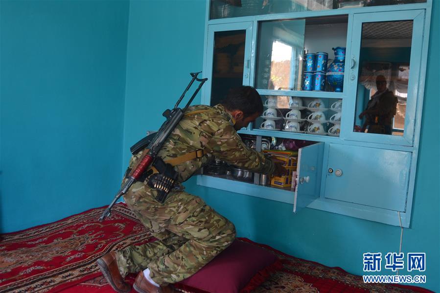 아프가니스탄, 가즈니주에서 군사행동 전개